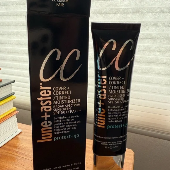 Lune+Aster Cover + Correct Tinted Moisturizer - Picture 4 of 6